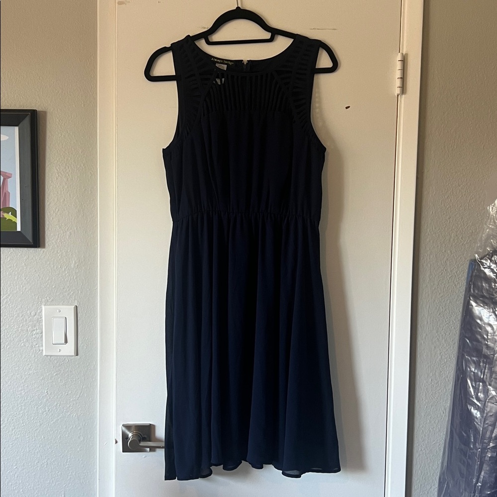 Elegant Navy Sleeveless Dress